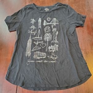 🧡🧡 3/$24 🧡🧡 Old Navy Everywear Graphic Tee Size M